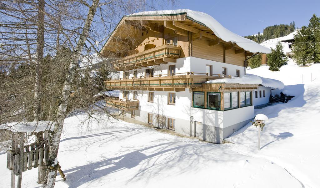 Haus Spieleck Bed & Breakfast Saalbach-Hinterglemm Luaran gambar