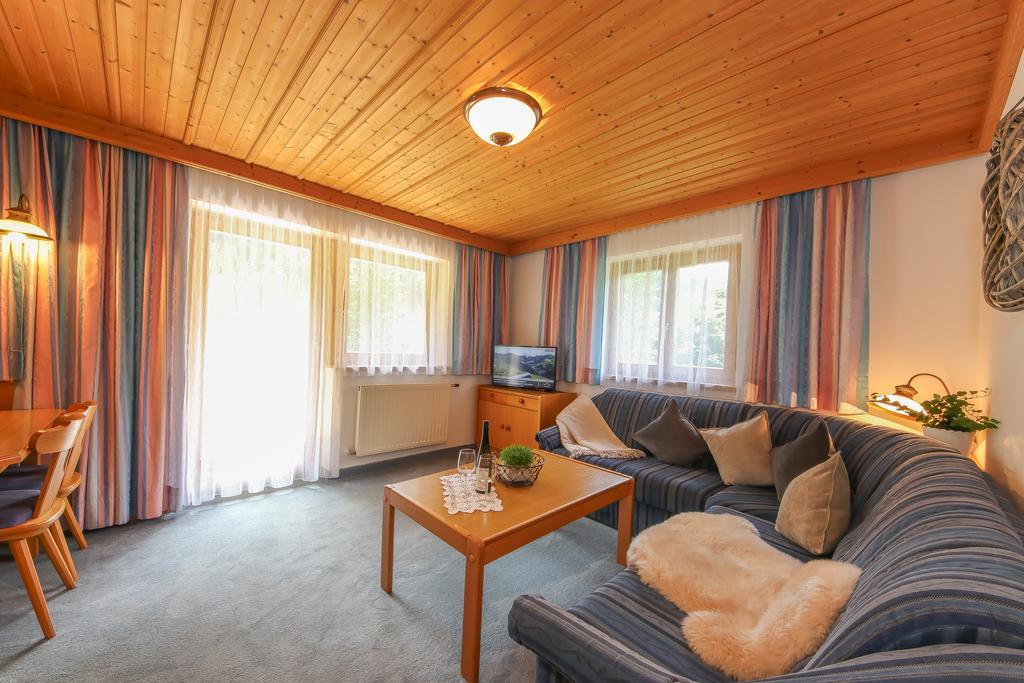 Haus Spieleck Bed & Breakfast Saalbach-Hinterglemm Luaran gambar